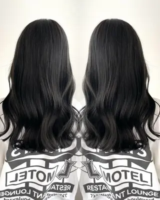 ロング カラー 小顔カット/透明感 カラー/美髪矯正🫧のヘアスタイル