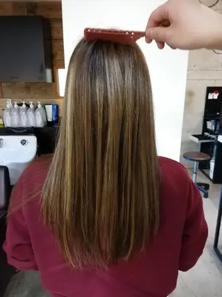 セミロング Homie 所属・★竹本 千春★のヘアスタイル