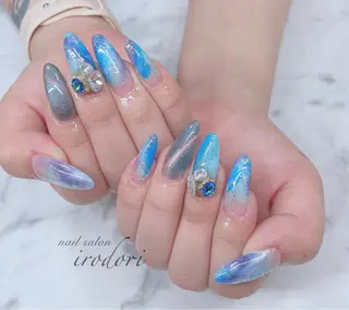 ネイル ﾌｨﾙｲﾝ専門ﾈｲﾙｻﾛﾝ彩 博多駅前店所属・ネイルサロン 彩 irodoriのネイルデザイン