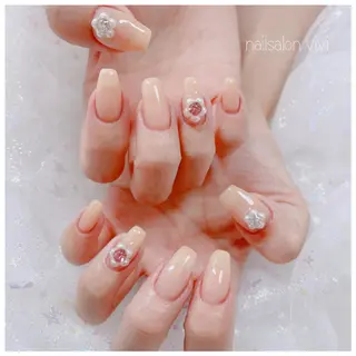 ネイル ＶＩＶＩ nailsalonのネイルデザイン