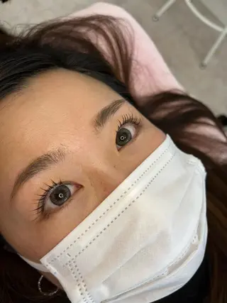 マツエク・マツパ 美まつ毛と美肌サロン lavjuのマツエク・マツパデザイン