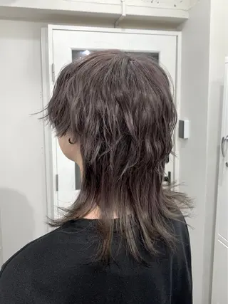 セミロング 抜け感/ワンカラー/ 明大前/桑田のヘアスタイル