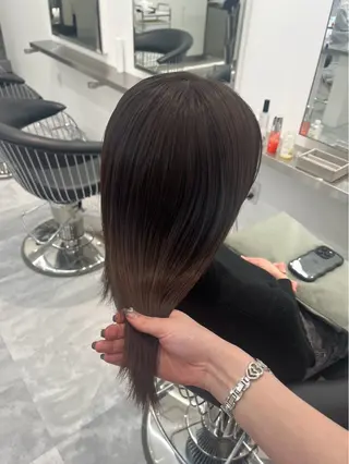 セミロング カラー ParveMix 楠本結菜のヘアスタイル