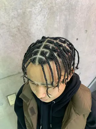 ヘアアレンジ メンズ HONEY TRAP!所属・HARURU🪮✨ ブレイズ海外ヘアのヘアスタイル