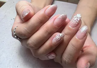 ミディアム ネイル 【爪の育成専門】深爪・むしり癖・丸い爪・ガサガサなど　　Rio nail所属・Rio nail まなみのネイルデザイン