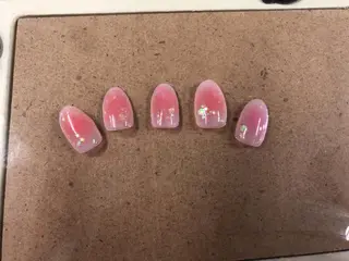 ネイル Dynamoon所属・吉田 芹菜のネイルデザイン