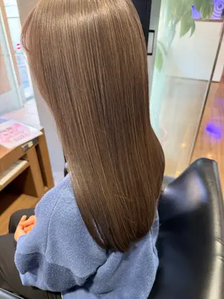 ロング 丸山 亜加理のヘアスタイル