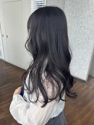 ロング レイヤーカット/ 透明感カラー/カナのヘアスタイル