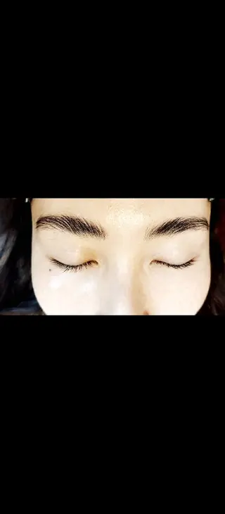 アイブロウ Rie🌈 HBL【アイブロウ】の眉毛・アイブロウイメージ