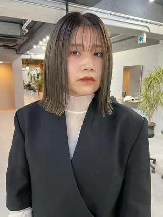 ミディアム 倉辻 香奈子のヘアスタイル
