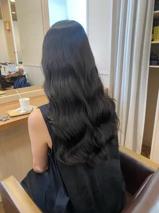 セミロング NUMBER 天王寺YUYAのヘアスタイル