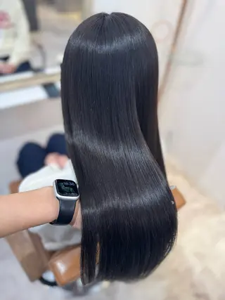 ロング カラー 赤み無し柔らかカラー 【梅田】madokaのヘアスタイル