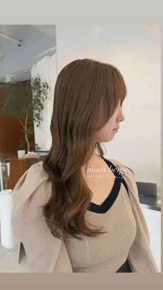 ロング 山口 愛結のヘアスタイル