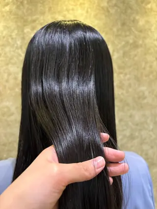 セミロング アベ ミスズのヘアスタイル
