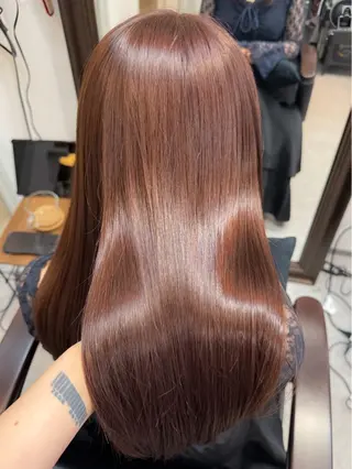 カラー たぴ。ぱつっとボブ /暖色艶カラー🍒のヘアスタイル