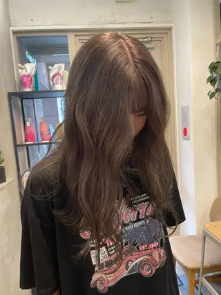 カラー Lomalia @hayaのヘアスタイル