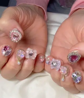 ネイル マツエク・マツパ アイブロウ Nail&eye Belire 新宿のネイルデザイン