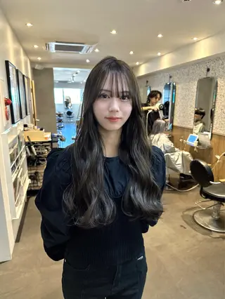 ロング カラー パーマ ヘアアレンジ メンズ 🍀髪質改善 ケアカラーrootsのヘアスタイル