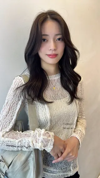 ロング 高山 沙来/レイヤー カット/縮毛矯正のヘアスタイル