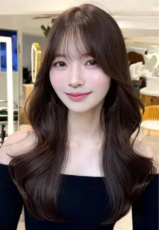 ロング カラー ARMONY表参道店所属・韓国風レイヤーカラー ライムのヘアスタイル