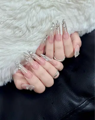 ネイル YK 美学院のネイルデザイン