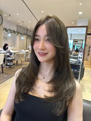 セミロング Maison髪質改善 レイヤー/三宮のヘアスタイル