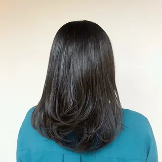 ミディアム 韓国／カラー／ レイヤー🍒Rinoのヘアスタイル