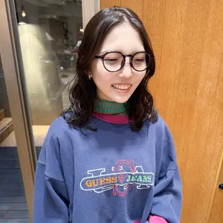 ミディアム パーマ 大橋 芽衣のヘアスタイル