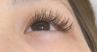 マツエク・マツパ Carat Eyelash&Eyebrow 市川店所属・時田 友美のマツエク・マツパデザイン