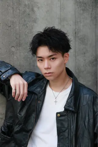 カラー パーマ メンズ RACCOON.TOKYO 渋谷店所属・メンズカット🐺 パーマ特化🔥舜のヘアスタイル