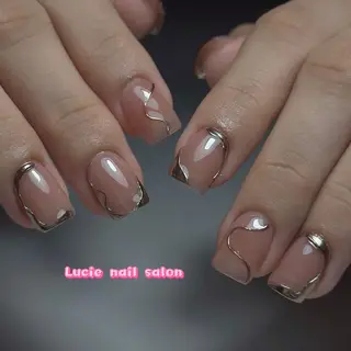 ネイル LUCIE NAIL SALON所属・NGUYEN THI THANHのネイルデザイン
