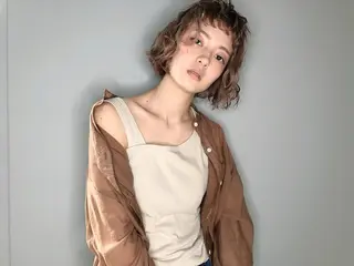 ショート カラー パーマ Ankh アンクーのヘアスタイル