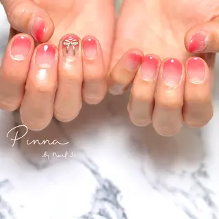 ネイル Pinna by nail3+所属・Mayu 🌷🦋のネイルデザイン