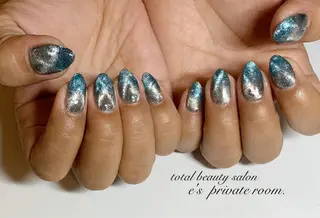 ネイル LAVISH nail salonのネイルデザイン