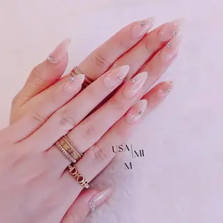 ミディアム ネイル USAMiMi 🐰💕のネイルデザイン