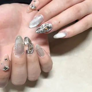 ネイル she nail studio所属・パラジェル/スカルプ salonOerbaのネイルデザイン