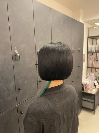 ショート TENSHO ハイトーンレイヤーのヘアスタイル