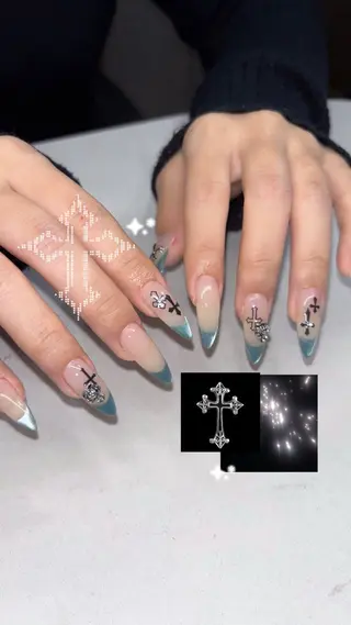 ネイル 🩰fein. hana🫧のネイルデザイン