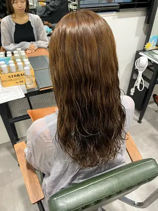 セミロング 艶カラー透明感カラー まいか🫧‪のヘアスタイル