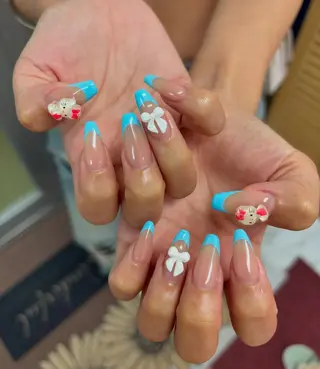 ネイル リラネイル Aikenのネイルデザイン