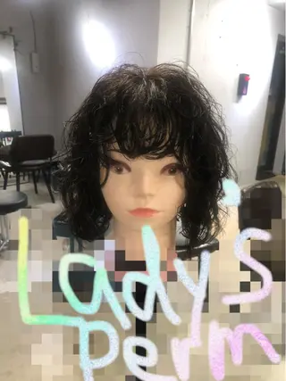 ミディアム パーマ 松下 倫子のヘアスタイル