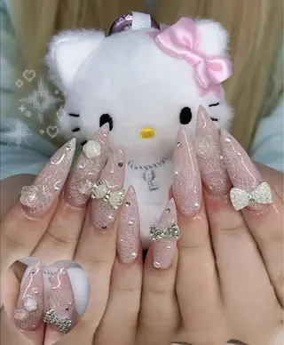 ネイル Lyna 池袋のネイルデザイン