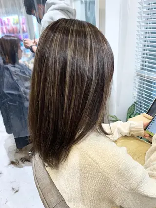 ミディアム レイヤー×縮毛矯正 深見 拓のヘアスタイル