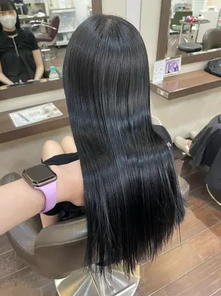 ロング カラー 個性派ネイル 🌼 ハルカ ♡の眉毛・アイブロウイメージ