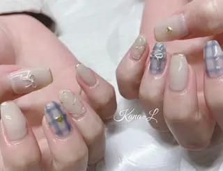 ネイル 芦辺 香奈のネイルデザイン