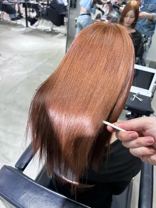 セミロング カラー 大阪ハイトーン/ ピンク/ かえでのヘアスタイル