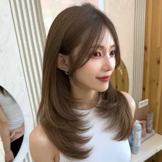 ミディアム カラー 似合わせレイヤー/ 透明感カラーのヘアスタイル