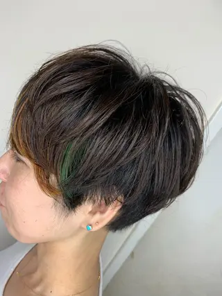 ショート Brooch ブローチのヘアスタイル