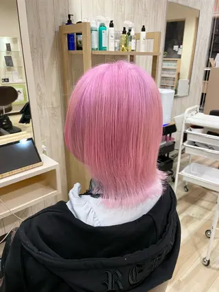 ミディアム カラー 🌈派手髪ハイトーン 🌈鈴木亮太🌈のヘアスタイル