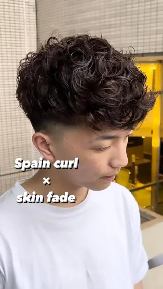 パーマ メンズ 曲がる縮毛矯正 LIBER 　岩名のヘアスタイル